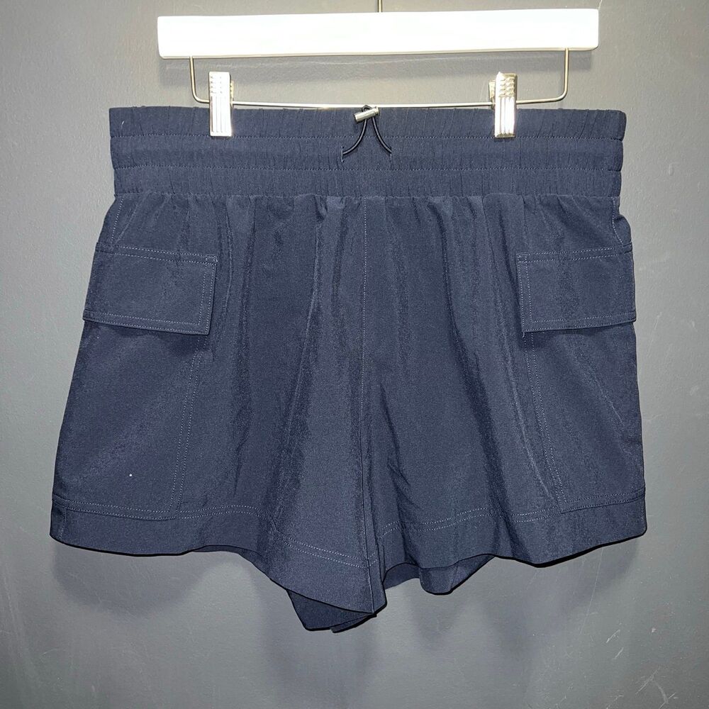 Abercrombie and Fitch Women’s Athletic Shorts Large Navy Pullon Cargo Pockets